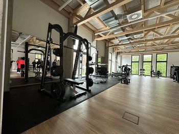 Sportgeräte im neuen Sportzentrum der Hochschule Harz in Wernigerode