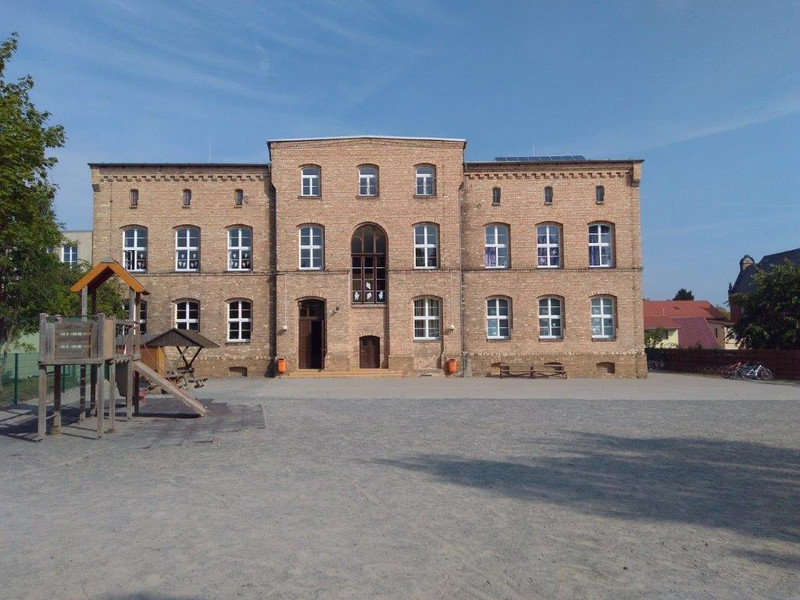Ballenstedt, Brinckmeier-Griundschule