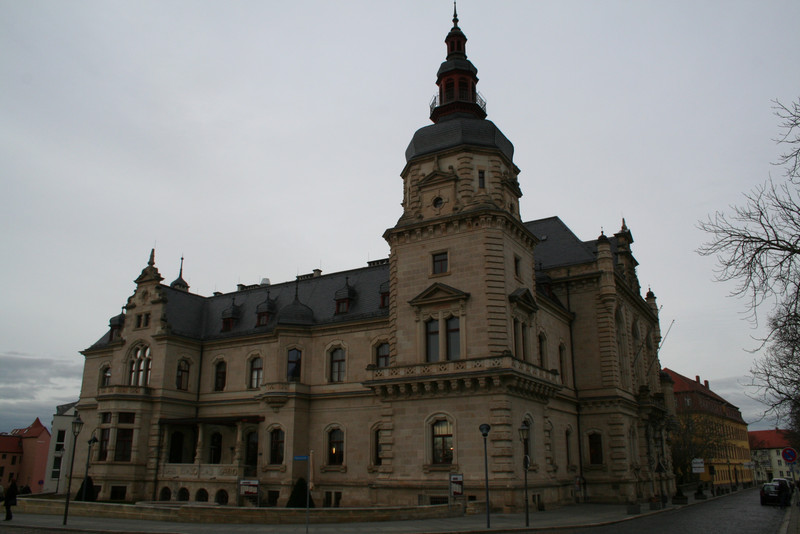 Das Foto zeigt das Ständehaus in Merseburg